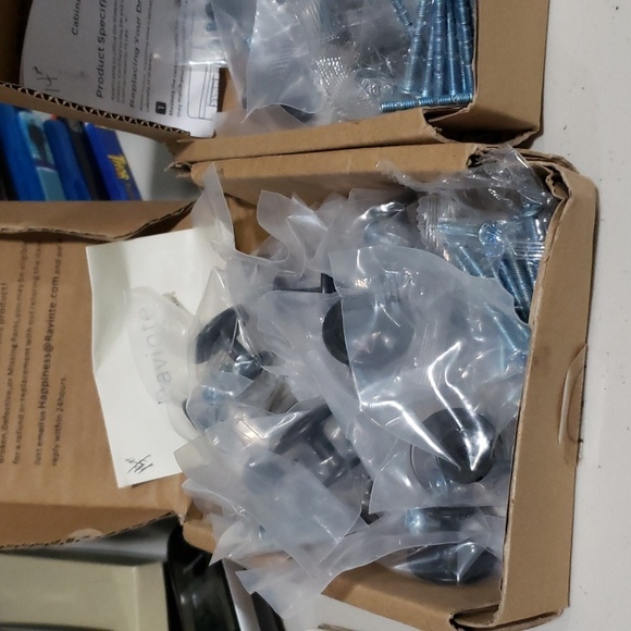 Cabinet knobs - Picture 4 of 15